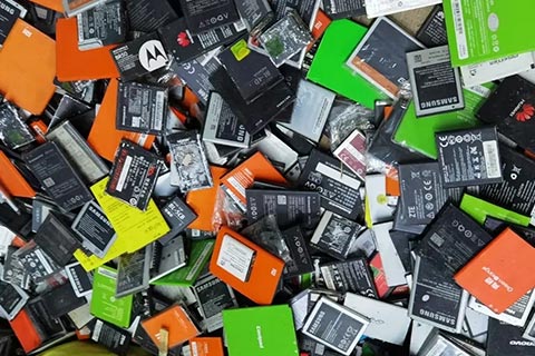旧汽车电池回收价格√报废电池片回收价格-旧电瓶的回收价是多少